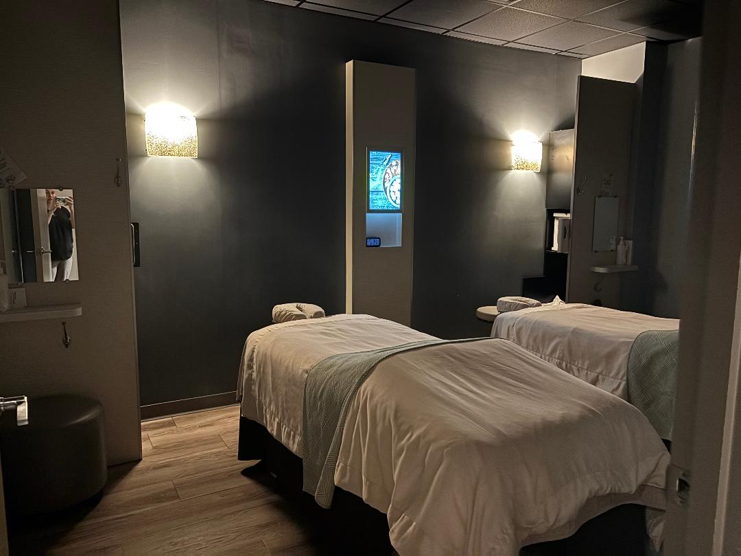 Massage Heights Image #1